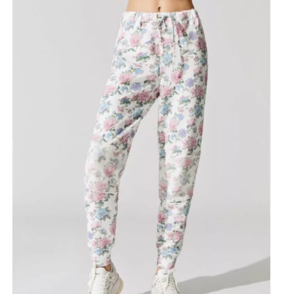 Love Shack Fancy Etty Floral Joggers - Sea Orchid - Picture 6 of 16